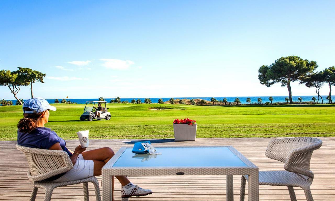 Luxurious Villa Marly I To Two Minutes The Beach Castelldefels Dış mekan fotoğraf